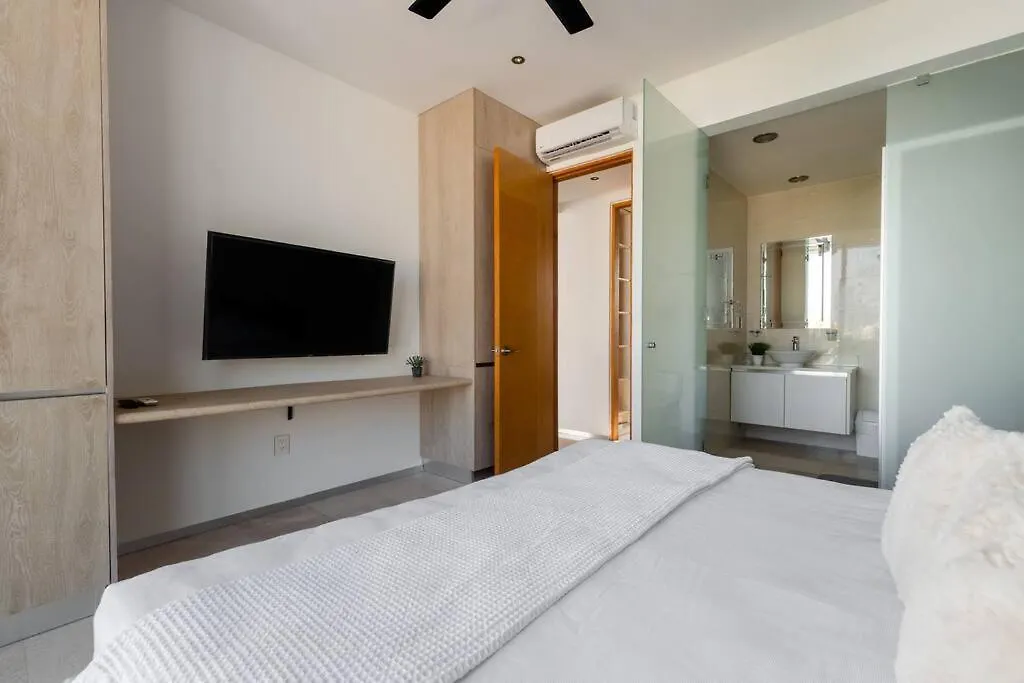 Apartment Luxury Penthouse And Private Rooftop Pool On 5Ta Avenida Playa del Carmen